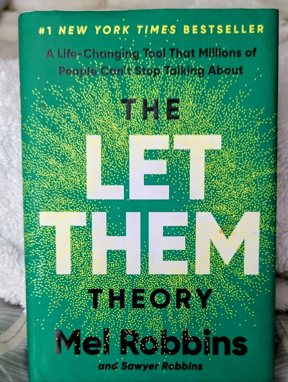 The Let Them Theory by Mel Robbins - Green Cover